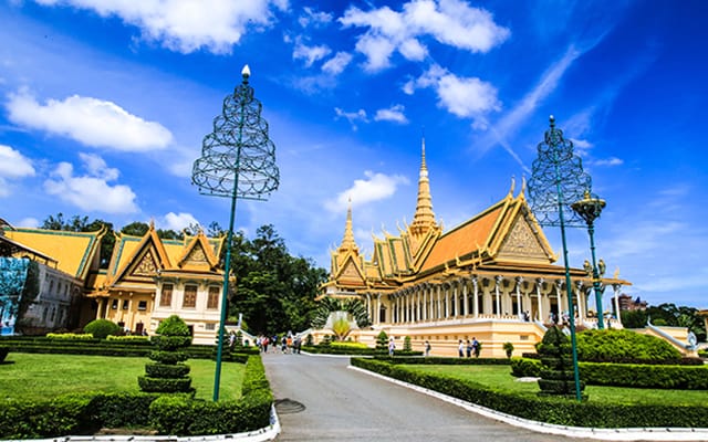 Two Days Phnom Penh City Tour